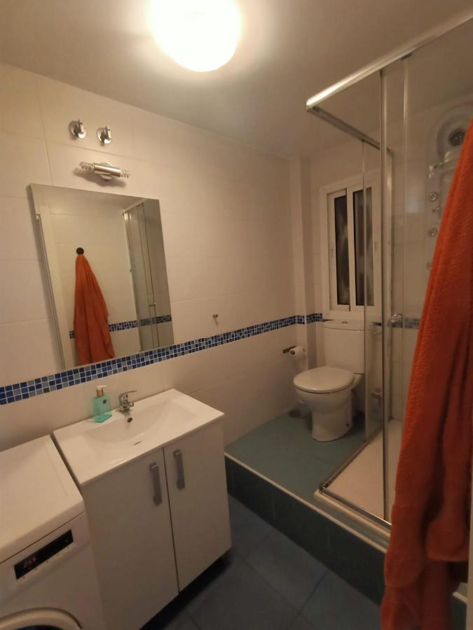 Estudio Frente A Estacion Maria Zambrano Málaga Eksteriør billede